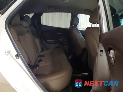 Zdjęcie 11 z 13 samochodu: 2014 HYUNDAI TUCSON SE VIN:KM8JUCAG5EU944569 - miniatura
