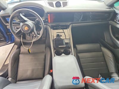 Zdjęcie 8 z 12 samochodu: 2024 PORSCHE PANAMERA BASE VIN:WP0AA2YA0RL007942 - miniatura