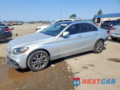 2016 MERCEDES-BENZ C 300 4MATIC 55SWF4KB1GU177620 - główne zdjęcie licytacji z USA - miniatura