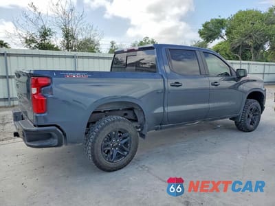 Trzecie zdjęcie samochodu z tyłu: 2021 CHEVROLET SILVERADO K1500 LT TRAIL BOSS VIN:1GCPYFED0MZ294197 - miniatura
