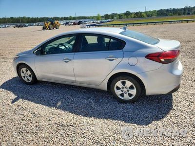 Drugie zdjęcie samochodu z przodu: 2017 KIA FORTE LX VIN:3KPFL4A79HE134884 - miniatura