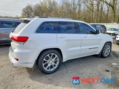 Trzecie zdjęcie samochodu z tyłu: 2020 JEEP GRAND CHEROKEE SUMMIT VIN:1C4RJFJT7LC122860 - miniatura