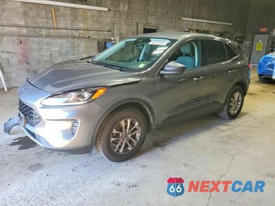 2022 FORD ESCAPE SE 1FMCU9G64NUC02920 - główne zdjęcie licytacji z USA - miniatura