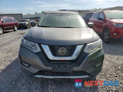 Piąte zdjęcie samochodu w środku: 2020 NISSAN ROGUE SL VIN:5N1AT2MT7LC729946 - miniatura