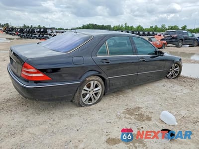 Trzecie zdjęcie samochodu z tyłu: 2001 MERCEDES-BENZ S 500 VIN:WDBNG75J41A185479 - miniatura