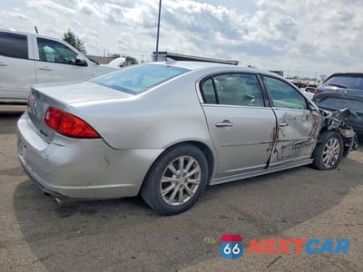 Trzecie zdjęcie samochodu z tyłu: 2010 BUICK LUCERNE CXL VIN:1G4HC5EM8AU130276 - miniatura