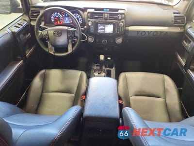 Zdjęcie 8 z 12 samochodu: 2019 TOYOTA 4RUNNER TRD OFF-ROAD PREMIUM VIN:JTEBU5JR3K5627364 - miniatura