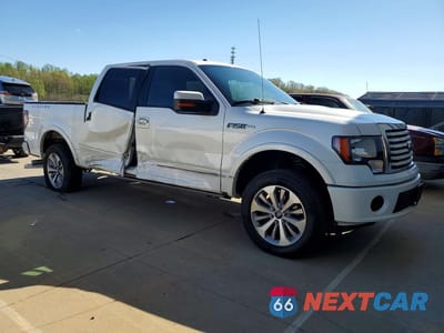 Czwarte zdjęcie samochodu z boku: 2011 FORD F150 SUPERCREW VIN:1FTFW1E61BFA12802 - miniatura