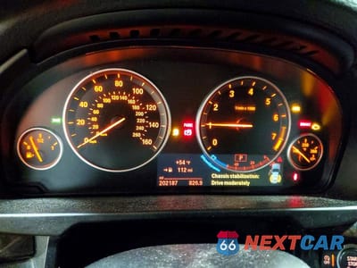 Zdjęcie 9 z 13 samochodu: 2016 BMW X5 XDRIVE35I VIN:5UXKR0C54G0U47736 - miniatura