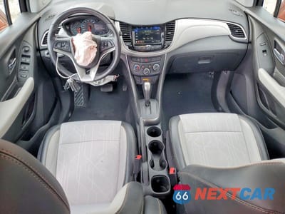 Zdjęcie 8 z 14 samochodu: 2019 CHEVROLET TRAX 1LT VIN:3GNCJLSB8KL245216 - miniatura