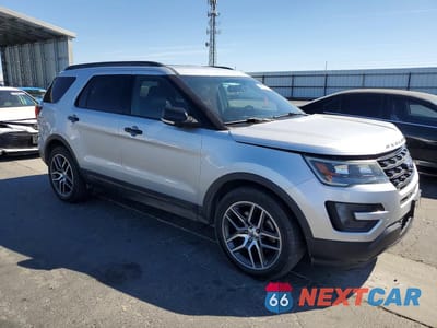 Czwarte zdjęcie samochodu z boku: 2016 FORD EXPLORER SPORT VIN:1FM5K8GT7GGB44284 - miniatura