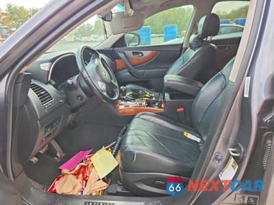 Zdjęcie 7 z 13 samochodu: 2016 INFINITI QX70 BASE VIN:JN8CS1MWXGM752386 - miniatura