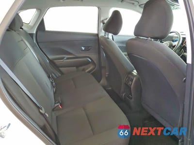 Zdjęcie 10 z 11 samochodu: 2025 HYUNDAI KONA SEL VIN:KM8HBCAB9SU336882 - miniatura