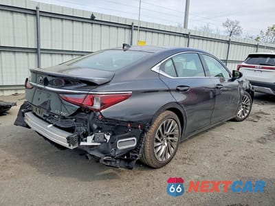Trzecie zdjęcie samochodu z tyłu: 2025 LEXUS ES 350 LUXURY VIN:58AEZ1B19SU212869 - miniatura