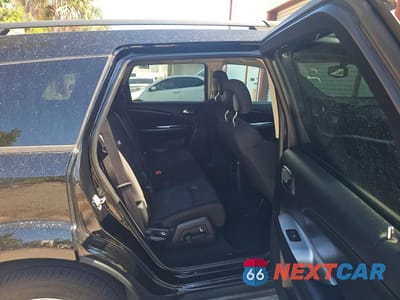 Zdjęcie 6 z 10 samochodu: 2016 DODGE JOURNEY SE VIN:3C4PDDAG1GT102118 - miniatura