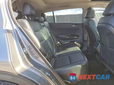 Zdjęcie 11 z 13 samochodu: 2018 KIA SPORTAGE EX VIN:KNDPN3AC7J7421314 - miniatura