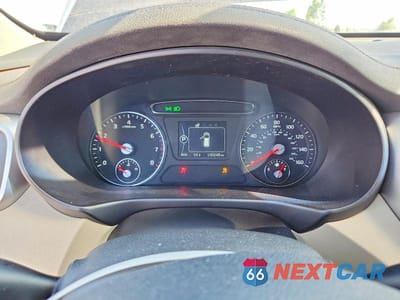 Zdjęcie 9 z 13 samochodu: 2017 KIA SORENTO LX V6 VIN:5XYPGDA54HG333433 - miniatura