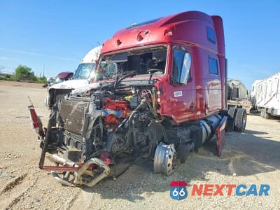 Drugie zdjęcie samochodu z przodu: 2015 VOLVO VNL SEMI TRUCK VIN:4V4NC9TKXFN925559 - miniatura
