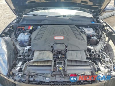 Zdjęcie 12 z 14 samochodu: 2021 PORSCHE CAYENNE GTS VIN:WP1AG2AY3MDA33930 - miniatura