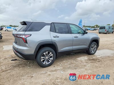 Trzecie zdjęcie samochodu z tyłu: 2026 CHEVROLET EQUINOX LT VIN:3GNAXHEG1TL359926 - miniatura