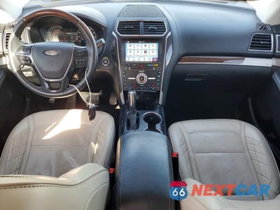 Zdjęcie 8 z 13 samochodu: 2017 FORD EXPLORER PLATINUM VIN:1FM5K8HT6HGC09612 - miniatura