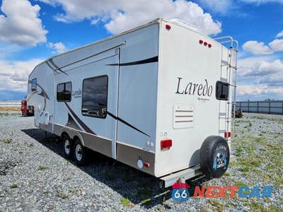 Trzecie zdjęcie samochodu z tyłu: 2005 KEYSTONE LAREDO CAMPER VIN:4YDF29R205J460433 - miniatura