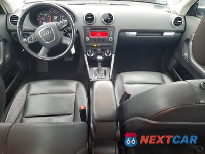 Zdjęcie 8 z 12 samochodu: 2012 AUDI A3 PREMIUM VIN:WAUBEAFM0CA151801 - miniatura