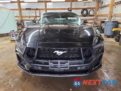 Piąte zdjęcie samochodu w środku: 2026 FORD MUSTANG GT VIN:1FA6P8CF5T5405482 - miniatura