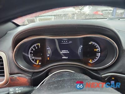 Zdjęcie 9 z 12 samochodu: 2017 JEEP GRAND CHEROKEE OVERLAND VIN:1C4RJECG9HC813213 - miniatura