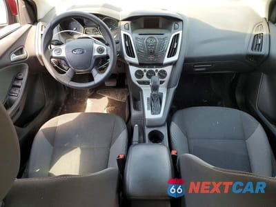 Zdjęcie 8 z 12 samochodu: 2014 FORD FOCUS SE VIN:1FADP3K26EL106915 - miniatura