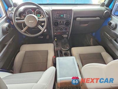 Zdjęcie 8 z 13 samochodu: 2010 JEEP WRANGLER UNLIMITED SPORT VIN:1J4BA3H12AL225471 - miniatura