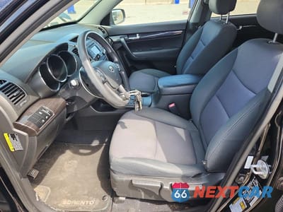 Zdjęcie 7 z 13 samochodu: 2013 KIA SORENTO LX VIN:5XYKT3A66DG423427 - miniatura