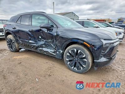 Czwarte zdjęcie samochodu z boku: 2024 CHEVROLET BLAZER RS VIN:3GNKDCRJ1RS119618 - miniatura
