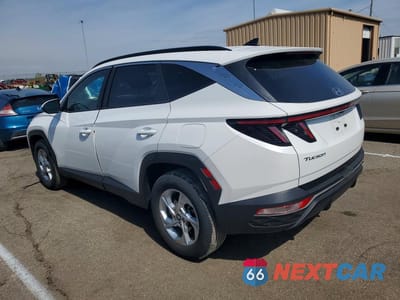 Drugie zdjęcie samochodu z przodu: 2023 HYUNDAI TUCSON SEL VIN:5NMJBCAE3PH268996 - miniatura