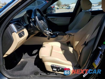 Zdjęcie 7 z 11 samochodu: 2017 BMW 330 XI VIN:WBA8D9G5XHNU61229 - miniatura