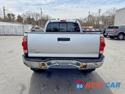 Zdjęcie 10 z 11 samochodu: 2008 TOYOTA TACOMA ACCESS CAB VIN:5TEUU42N38Z535860 - miniatura