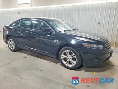 Czwarte zdjęcie samochodu z boku: 2015 FORD TAURUS SEL VIN:1FAHP2E82FG179494 - miniatura