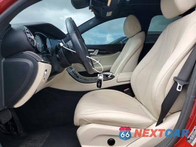 Zdjęcie 7 z 12 samochodu: 2019 MERCEDES-BENZ E 300 VIN:WDDZF4JB3KA616405 - miniatura