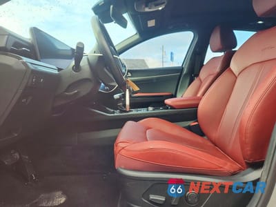 Zdjęcie 7 z 12 samochodu: 2025 KIA K5 GT LINE VIN:KNAG64J76S5277626 - miniatura