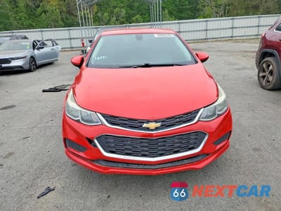 Piąte zdjęcie samochodu w środku: 2017 CHEVROLET CRUZE LS VIN:1G1BC5SM2H7258223 - miniatura