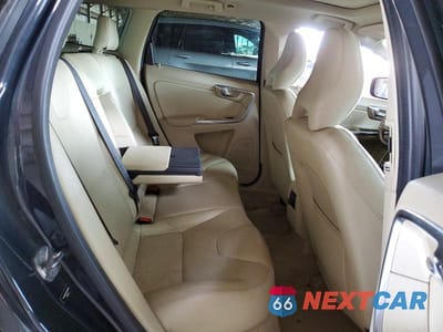 Zdjęcie 10 z 11 samochodu: 2016 VOLVO XC60 T6 PREMIER VIN:YV449MDK7G2811154 - miniatura