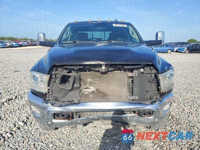Piąte zdjęcie samochodu w środku: 2016 RAM 3500 LARAMIE VIN:3C63RRJL2GG155291 - miniatura