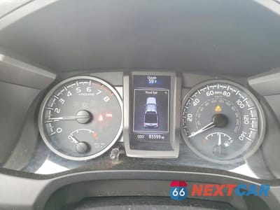 Zdjęcie 9 z 12 samochodu: 2018 TOYOTA TACOMA SR V6 VIN:5TFCZ5ANXJX130421 - miniatura