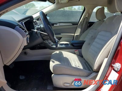 Zdjęcie 7 z 12 samochodu: 2019 FORD FUSION SE VIN:3FA6P0HD0KR126980 - miniatura