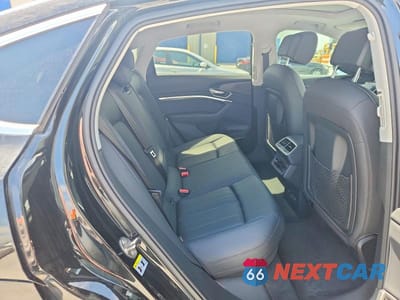 Zdjęcie 11 z 13 samochodu: 2020 AUDI E-TRON SPORTBACK PREMIUM PLUS VIN:WA12ABGE9LB033052 - miniatura