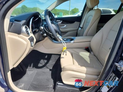Zdjęcie 7 z 13 samochodu: 2017 MERCEDES-BENZ GLC 300 4MATIC VIN:WDC0G4KB4HF241001 - miniatura