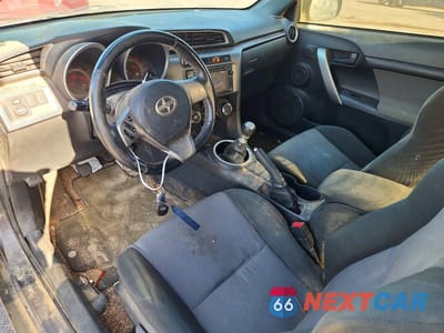Zdjęcie 8 z 13 samochodu: 2014 TOYOTA SCION TC VIN:JTKJF5C71E3069562 - miniatura
