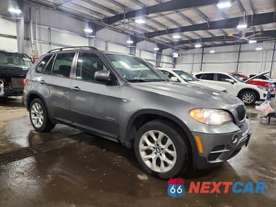 Czwarte zdjęcie samochodu z boku: 2011 BMW X5 XDRIVE35I VIN:5UXZV4C57BL402993 - miniatura