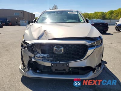 Piąte zdjęcie samochodu w środku: 2025 MAZDA CX-5 PREFERRED VIN:JM3KFBCL8S0643747 - miniatura