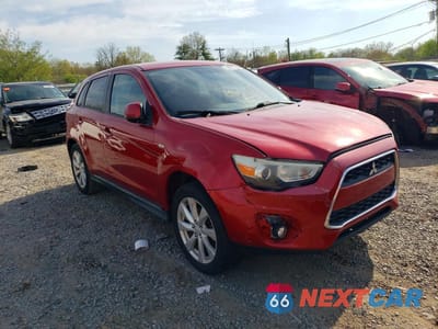 Czwarte zdjęcie samochodu z boku: 2013 MITSUBISHI OUTLANDER SPORT ES VIN:4A4AP3AU8DE008917 - miniatura